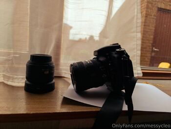 Cle / messycleo / cleomessy nude photo #5