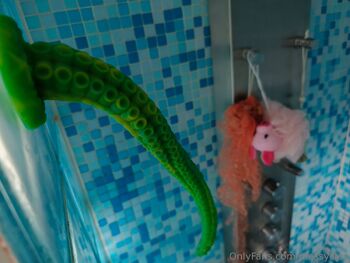 Cle / messycleo / cleomessy nude photo #20