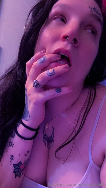 Barbi / metalbarbie69 nude photo #1