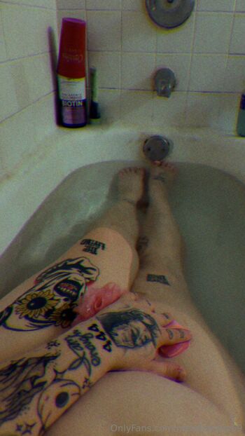 Barbi / metalbarbie69 nude photo #13