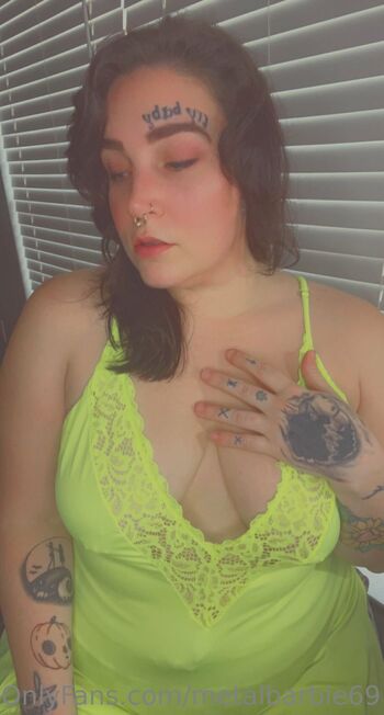Barbi / metalbarbie69 nude photo #35