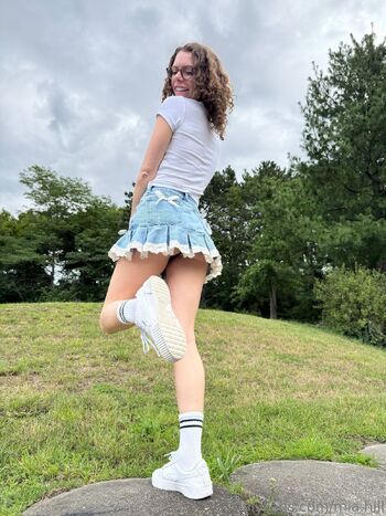 Mia / mia.hill nude photo #21