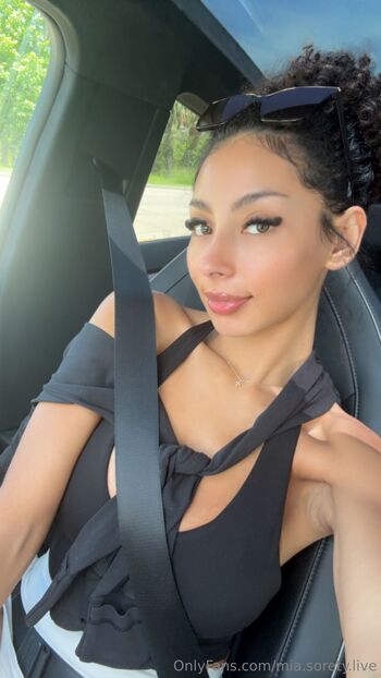 Mia Sorety FRE / mia.sorety.live nude photo #19