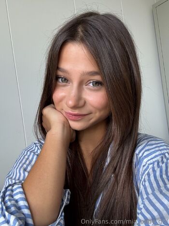 Mia Girl / mia_baby_girl nude photo #18