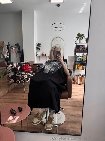 Mia Bluebird / mia_bluebird nude photo #21