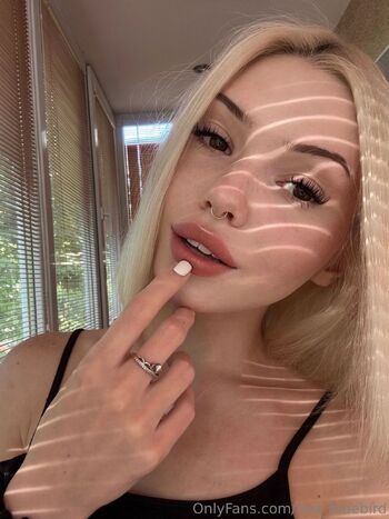 Mia Bluebird / mia_bluebird nude photo #32