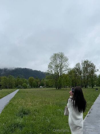 Mia Evans / mia_evans nude photo #8