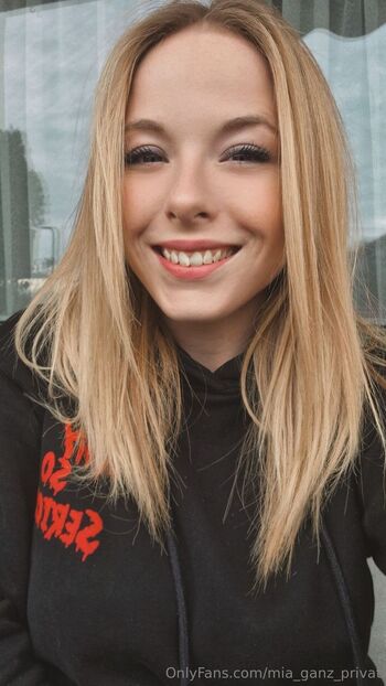 Mia_ganz_priva / mia_ganz_privat nude photo #14