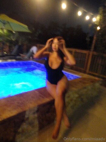miaadv nude photo #1