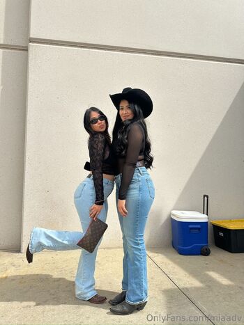 miaadv nude photo #36