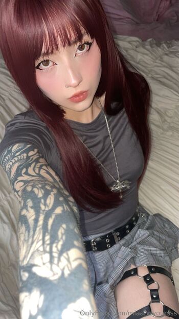 Mi / miaandyoursss nude photo #1