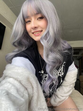 Mi / miaandyoursss nude photo #11