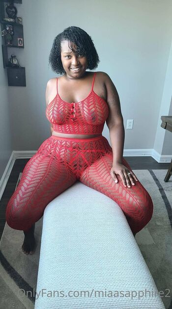 IamAmazonange / miaasapphire2 nude photo #1