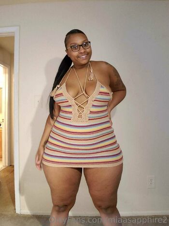 IamAmazonange / miaasapphire2 nude photo #6