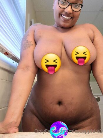 IamAmazonange / miaasapphire2 nude photo #10