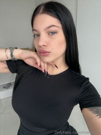 Mia Bloo / miabloomi nude photo #10