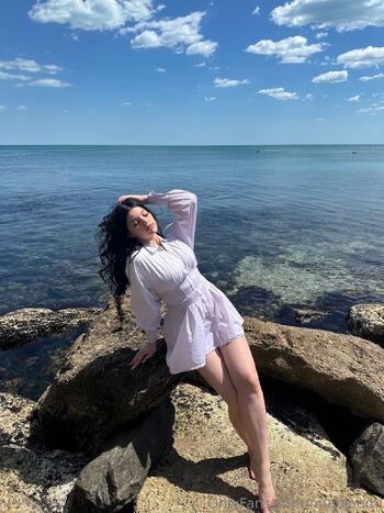 Mia Bloo / miabloomi nude photo #28