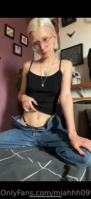 Mia Hear / miahhh099 nude photo #6