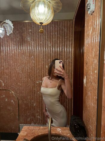 Mia Huffman Fre / miahuffmann nude photo #3