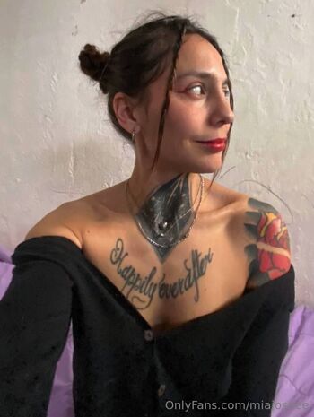 Miajose / miajoseee nude photo #29