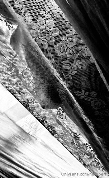 Mialibert / mialiberti nude photo #5