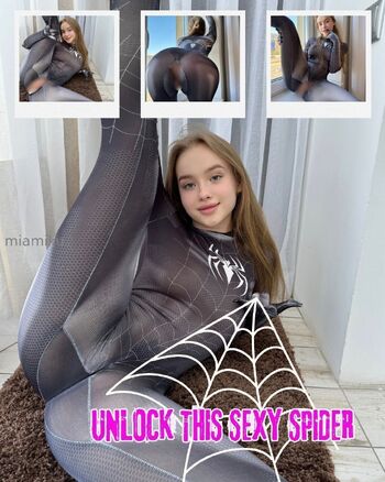 Mia Mik / miamikuvip / miaa.mikuu / minimikai nude photo #2