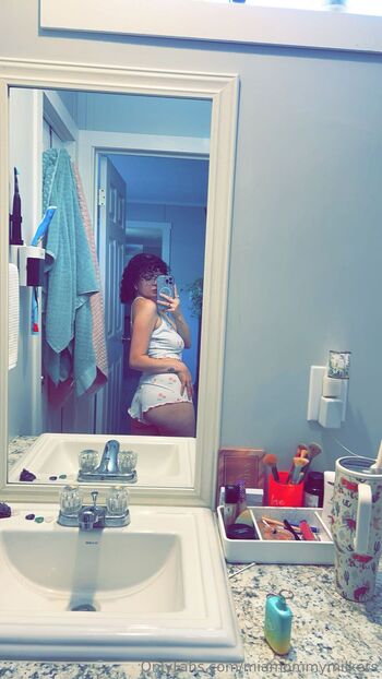 Mia Milker / miamommymilkers nude photo #10