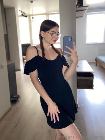 Sedactive Mia Vi / miamontyy nude photo #31