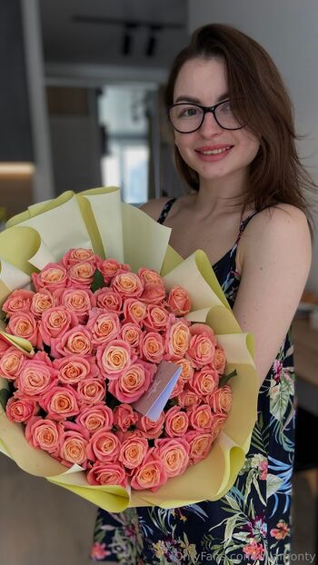 Sedactive Mia Vi / miamontyy nude photo #36