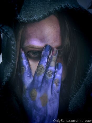 Mia / miareuw nude photo #8