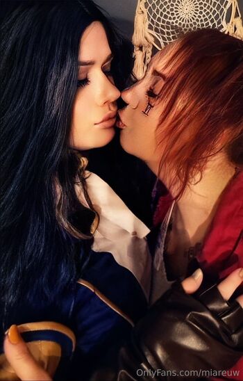 Mia / miareuw nude photo #17