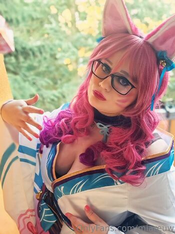 Mia / miareuw nude photo #38