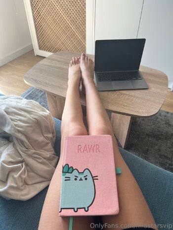 Mi / miastarsvip nude photo #13