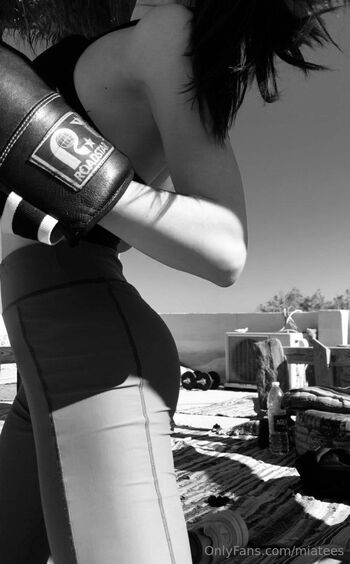 Mia / miatees nude photo #8