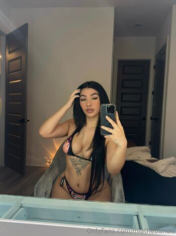 Mia / miathebandit nude photo #18