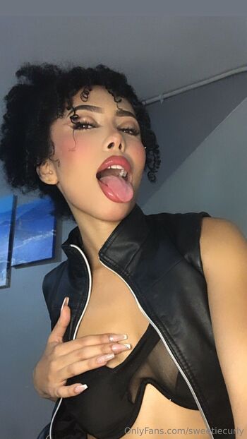 Michell / michell2005 nude photo #1