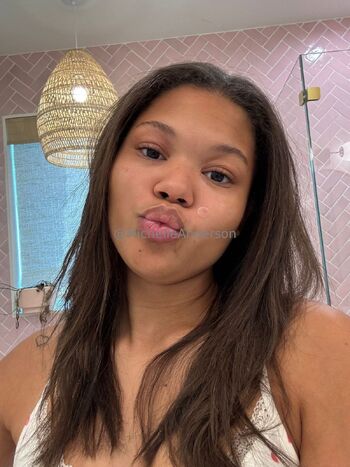 Michelle Anderson / michelleanderson nude photo #17