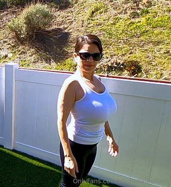 Michelle Mellon / michellemellons nude photo #6