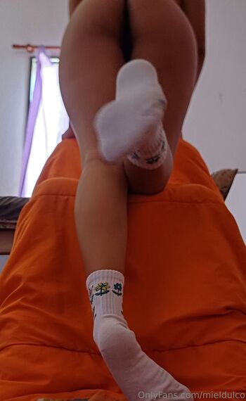 Mielcita / mieldulco nude photo #2