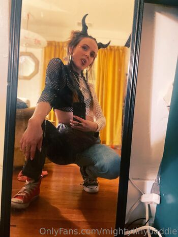 Maddie the Tiny Baddi / mightytinybaddie nude photo #2