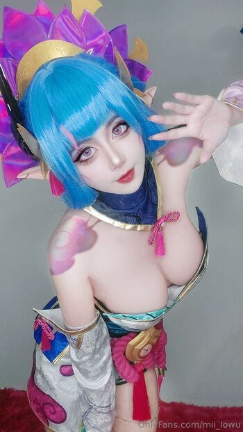 Mii Liu / mii_lowu nude photo #1