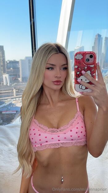 Miki Lollipo / mikennaprior nude photo #18