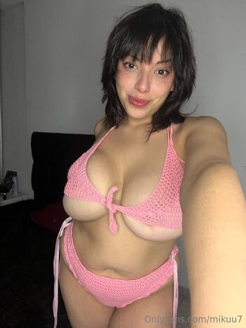Mik / mikuu7 nude photo #11