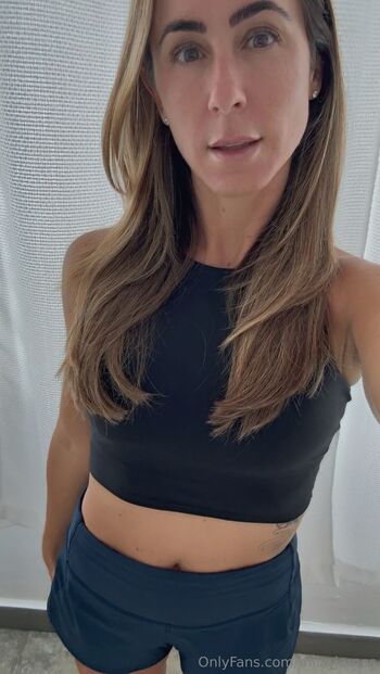 𝓜𝓲𝓵𝓪 𝓙𝓪𝓶𝓮𝓼 / mila_james nude photo #17