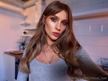 Mila Ros / milaaa_rose nude photo #14