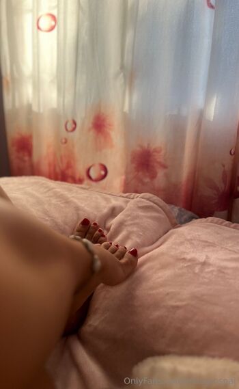 Nai / milagrosnai nude photo #9