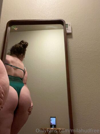 Mila Huddleston FRE / milahudfree nude photo #20