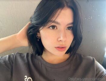 milana x / milanamilk nude photo #18