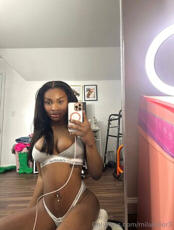 Milan / milandior3 nude photo #11