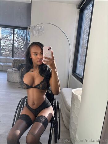 Milan / milandior3 nude photo #23